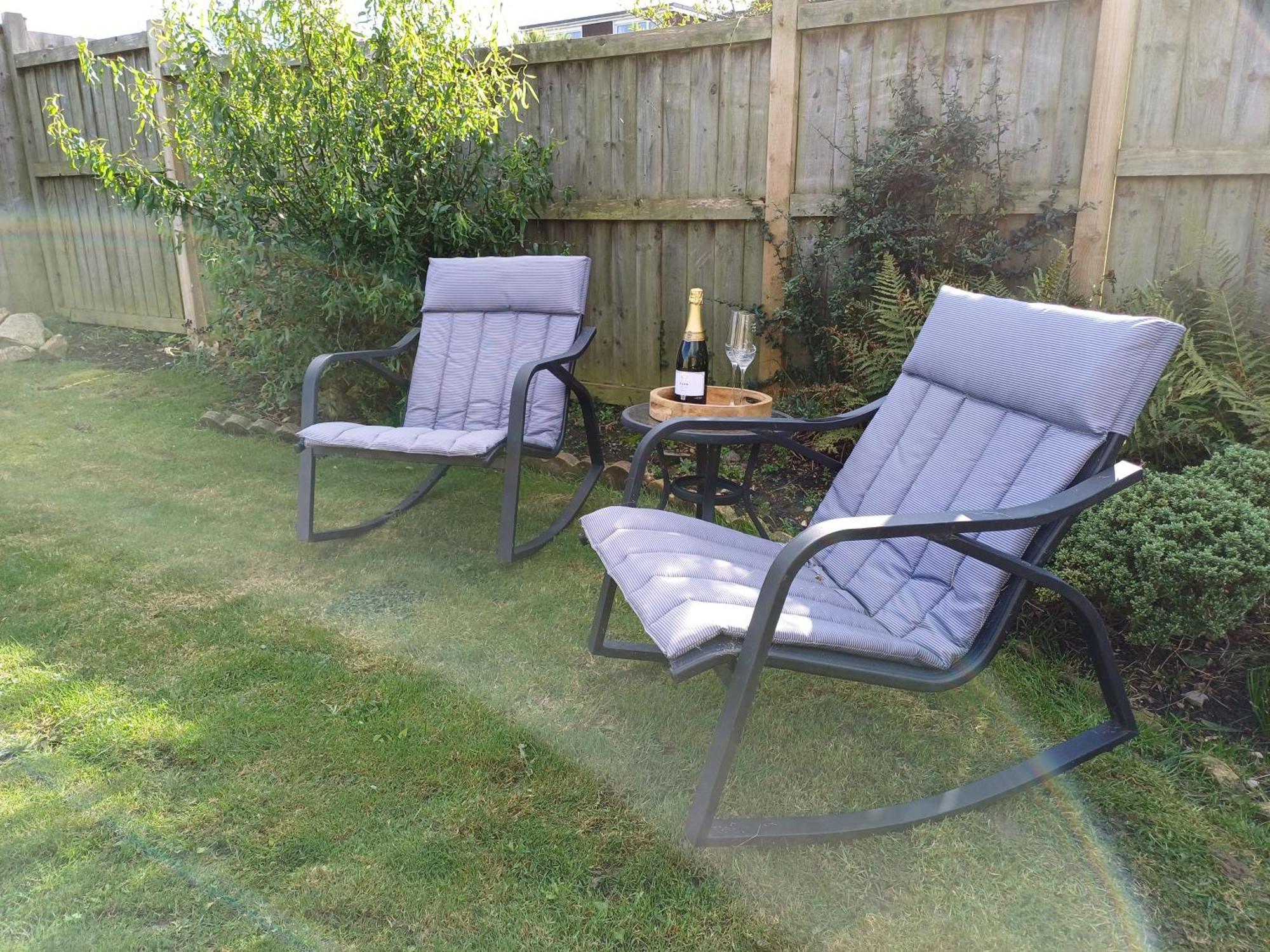 Sunlit Garden * Puriton